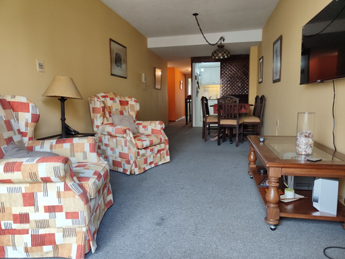 Apartamento Amueblado! 1 Dormitorio, 50 Metros, Garaje.