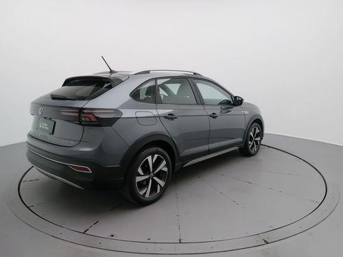 Volkswagen Nivus 1.0 200 TSI TOTAL FLEX HIGHLINE AUTOMÁTICO