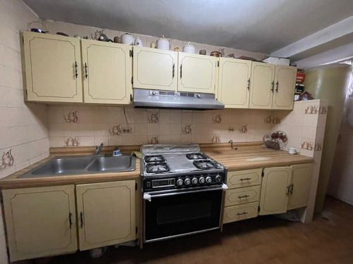 Imagen 3 de 6 de Venta De Apartamento Res. Tiuna, Los Teques