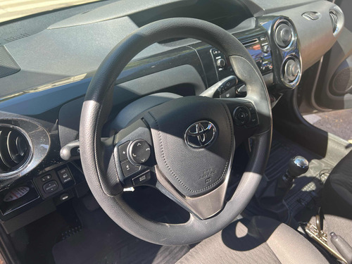 Toyota Etios 1.5 Xs
