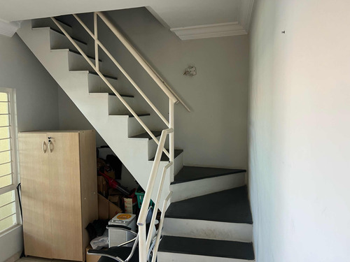 Ótima Casa A Venda Em Sorocaba - Sp Com 214,30mts, 2 Suítes