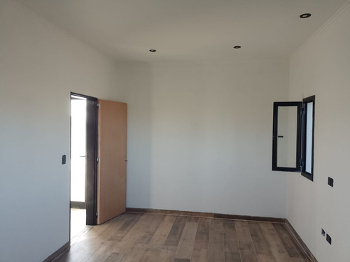 Imagen 19 de 25 de Quincho Con Piscina En Venta, Las Calandrias