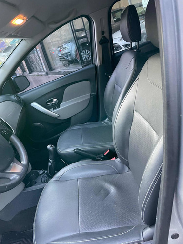 Imagen 8 de 14 de Renault Logan 1.6 Privilége Plus 105cv Año 2016 Con Gnc