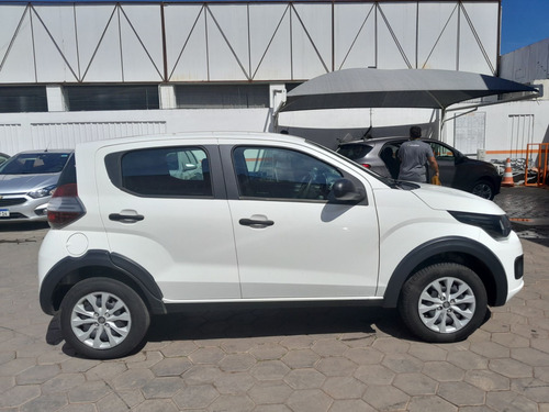 Fiat Mobi 1.0 EVO FLEX LIKE. MANUAL