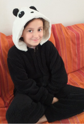 Imagen 2 de 2 de Pijama De Polar Niños Barrilette