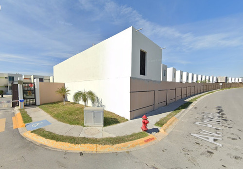 Venta De Casa En Privalia Huinala, Apodaca, Nuevo Leon, Casa En Recuperacion Bancaria, Mbdelr