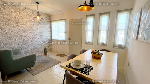 Casa En Venta En Lomas De Río Medio Iv A Tan Solo $590,800