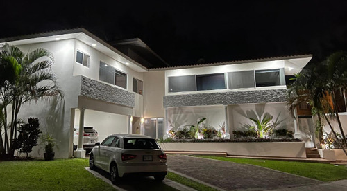 Casa En Carretera Boca Del Rio , Fraccionamiento Club De Gol