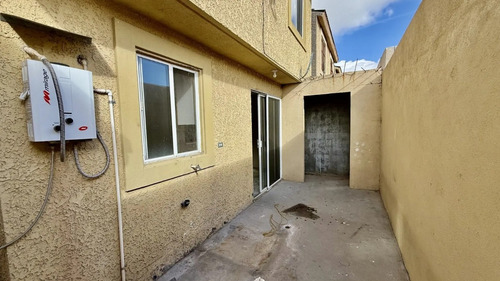 Se Vende Casa De Recuperación Bancaria En C. Tacuba, Cortez La Mesa, Tijuana Bc. Arf