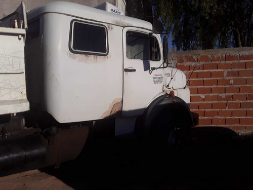 Mercedes-benz 1114