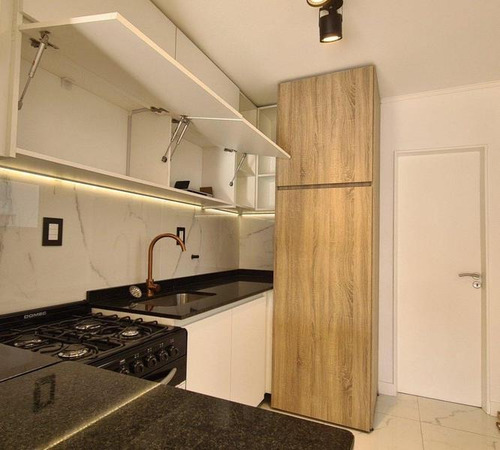 Imagen 7 de 30 de Venta - Departamento Cuatro Ambientes C/ Dep. Reciclado Con Cochera - Las Heras 2370