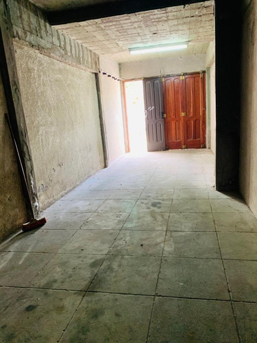 Imagen 2 de 18 de Departamento Al Frente Con Cochera Cubierta