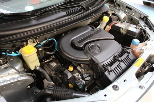 Imagem 3 de 14 de Fiat Palio 1.4 Mpi Attractive 8v 2016