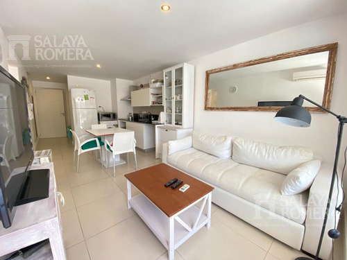 Imagen 6 de 16 de Venta: Un Dormitorio Y Medio Excelente Servicios Punta Del Este