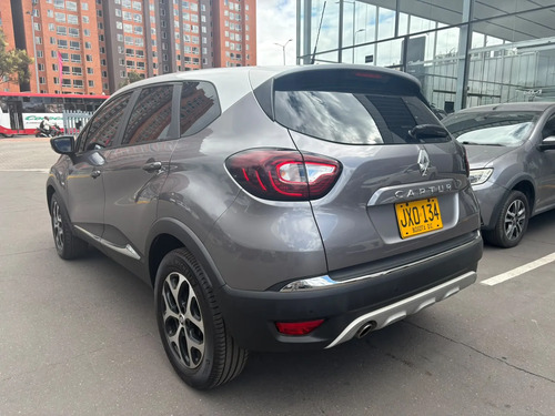 Renault Captur 2.0 Intens Automática