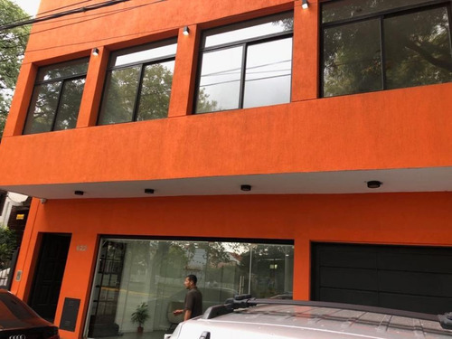 Excelente Local Comercial Y  Oficinas Comerciales En Un Lote De 11 X 55