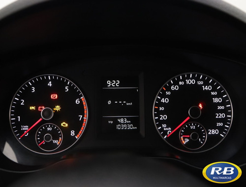 Imagem 9 de 10 de Volkswagen Jetta Comfortline 2.0 2011/2012