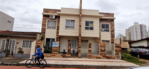Casa Sobrado Com 3 Suites Balneário Camboriú