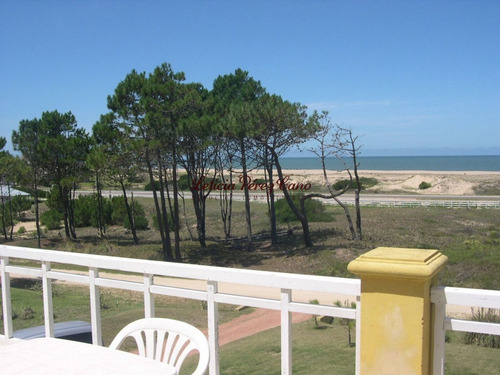 Imagen 5 de 14 de Venta Casa En Laguna Blanca, Manantiales 4 Dormitorios