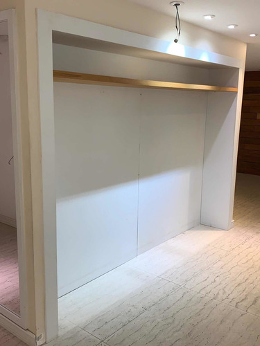 Imagem 4 de 5 de Aluguel De Estande Dentro Do Feirão Moda Popular