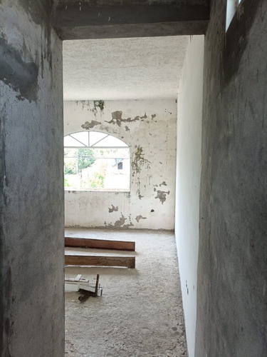 Sevende Casa $1,450,00 Tal Y Como Se Muestra En Las Fotos. En Calle Costa Azul Lotes 8 Y 9. Manzana A Entre Playa Xcaret Y Av. Xana. Col. Ampliación Las Bajadas. Veracruz. Ver.