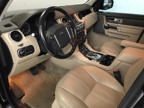 Imagem 9 de 10 de Land Rover Discovery 4 Se 3.0 Diesel 7 Lugares 2015 Preto