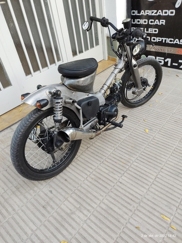 Imagen 4 de 5 de Honda C90 Econo Power
