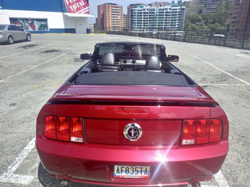 Imagen 2 de 9 de Ford