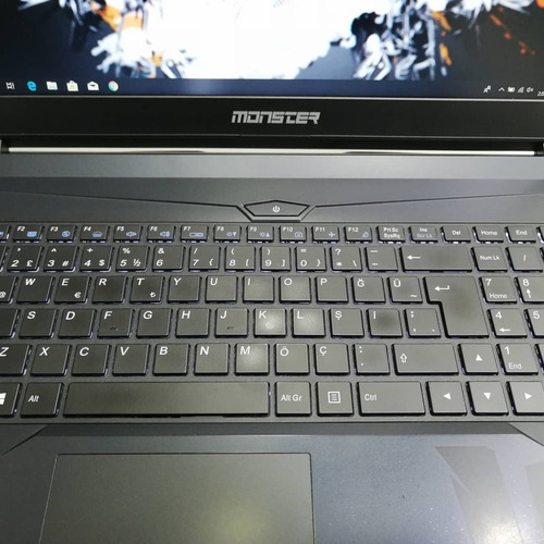 Monster Abra A5 V9.1 Core I7-7700hq,16gb Ram, Gtx 1050,256gb