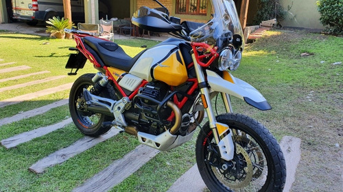 Moto Guzzi V 85 Tt
