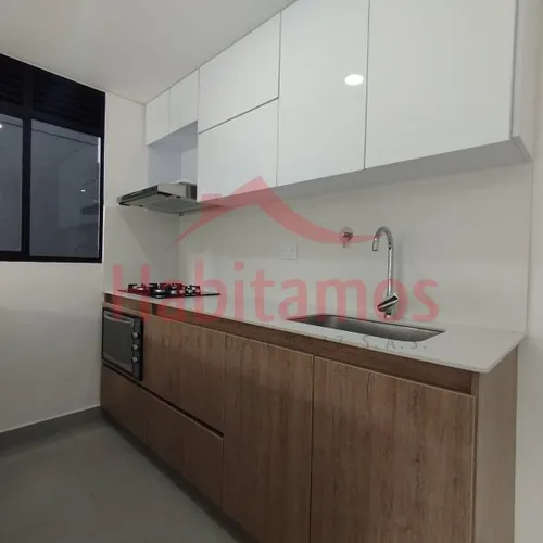Apartamento En Arriendo En Envigado - El Trianón Cod 68630