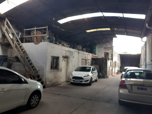 Imagen 13 de 23 de Galpon En Venta En Lanus Oeste Apto Para Camiones
