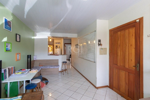 Casa Em Hípica Com 2 Dormitórios - Lu432463