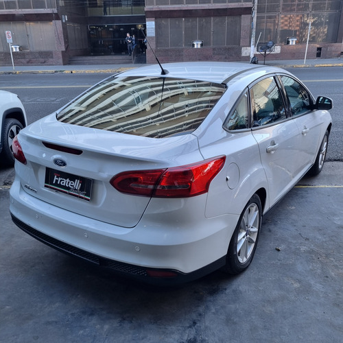Ford Focus III 1.6 Sedan S