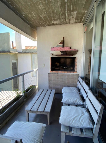 Negocios Inteligentes Apartamento 2/2 En Manantiales