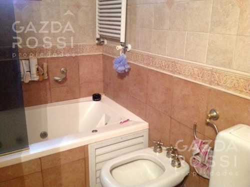 Imagen 7 de 10 de Hermosa Propiedad Con Piscina A La Venta En Monte Grande