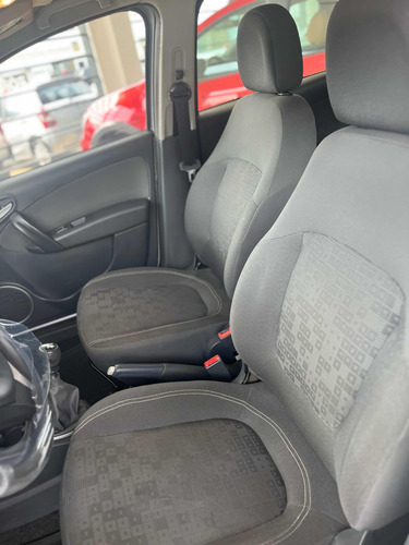 Fiat Palio 1.4 Attractive 85cv