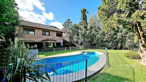 Imagen 26 de 26 de Casa Chalet De 2 Plantas Con Pileta En Venta En San Isidro, Santa Rita