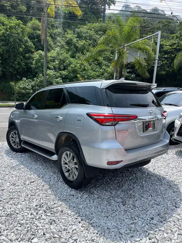 Toyota Fortuner 2.8l