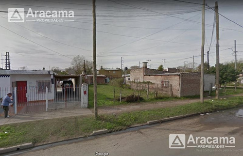 Imagen 1 de 1 de Terreno En Calle Barbier - El Jaguel