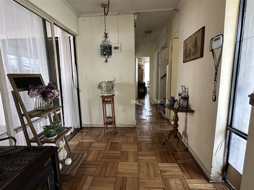 Ideal Para Remodelar/ Apumanque/ 4d3b/las Condes/oneprop.cl