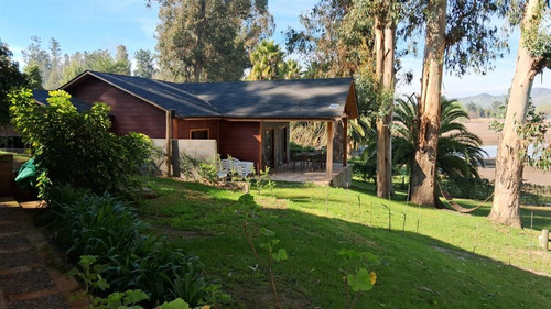 Gran Sitio C/ 2 Casas Ambas C/ Orilla De Lago Y Embarcadero