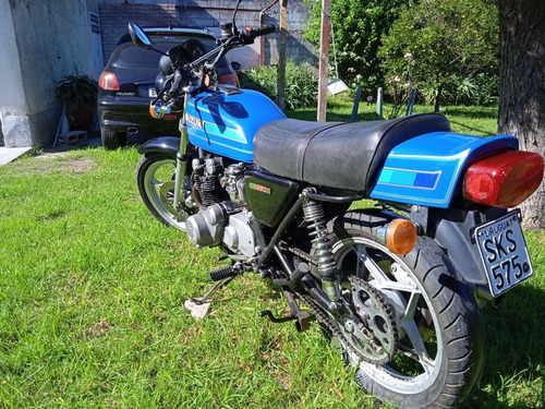Suzuki Gs 550