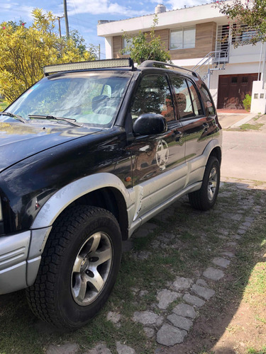 Suzuki Grand Vitara 2.0