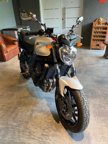 Imagen 5 de 16 de Yamaha Fazer 600 Cbr Benelli Tnt Honda Xj6 Er6n 800 Fz6