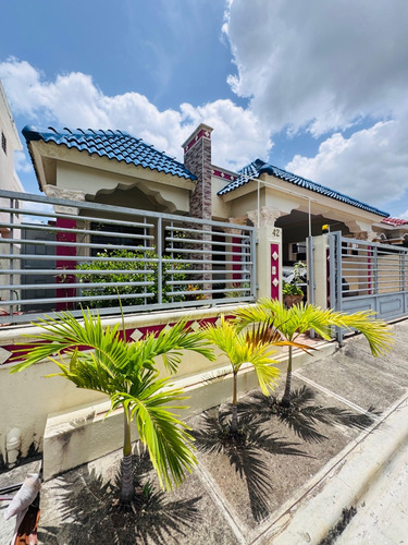 Casa En Venta Jardines Del Sur, Canabacoa, Puñal (santi