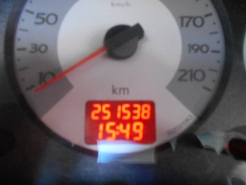 Renault Clio 1.0 Authentique 16v Hi-flex 2p Manual