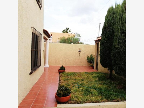 Imagen 3 de 12 de Casa Sola En Venta La Fuente