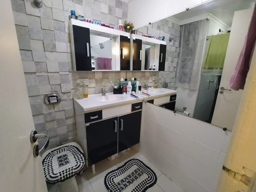 Apartamento À Venda Na Rua José Pereira De Araújo, Capão Raso, Curitiba - Pr - Liv-9762