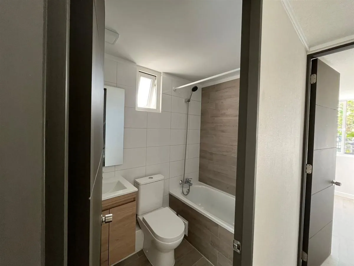 Imagen 4 de 11 de Departamento En Venta En Santiago